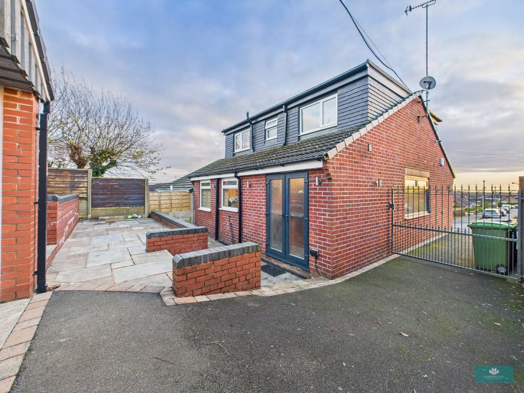 Property photo 2 of 21 Photo 40