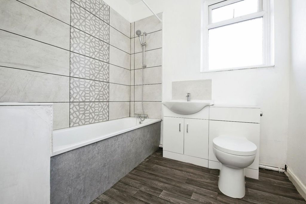 Property photo 3 of 9 Swehfietqkaybdgwx2C0Ta.Jpg