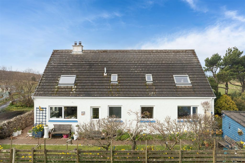 Property photo 1 of 17 1-External Photo 9 South Erradale.Jpg