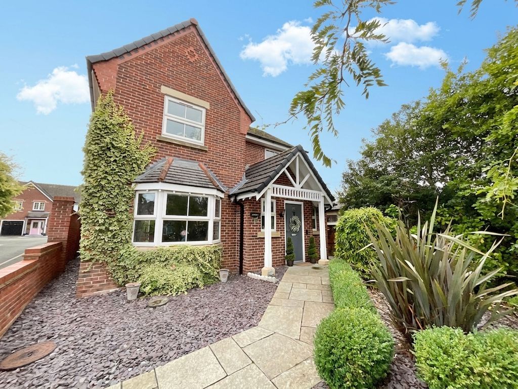 Property photo 1 of 24