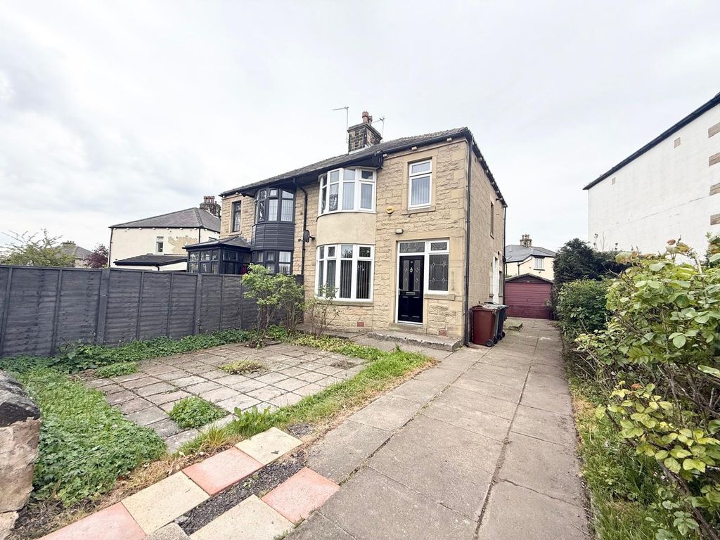 Property photo 1 of 14 Picture No. 11