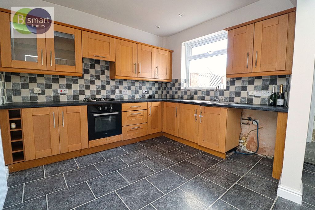 Property photo 2 of 13 Img_5034