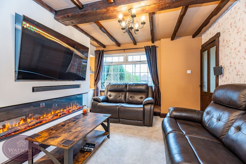 Property photo 2 of 22