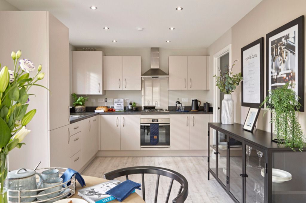 Property photo 2 of 9 Becket Web Size 1
