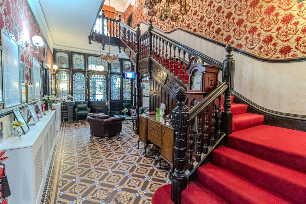 Property photo 2 of 43 Img_5601.Jpg