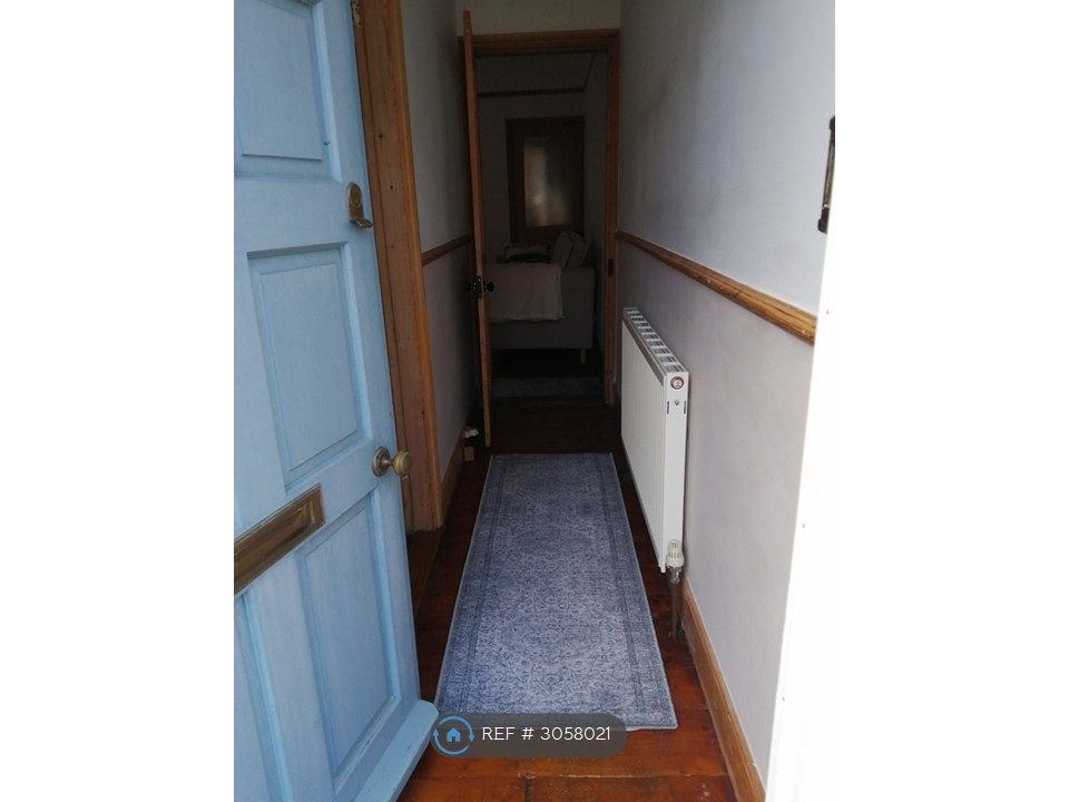 Property photo 2 of 15 Hall