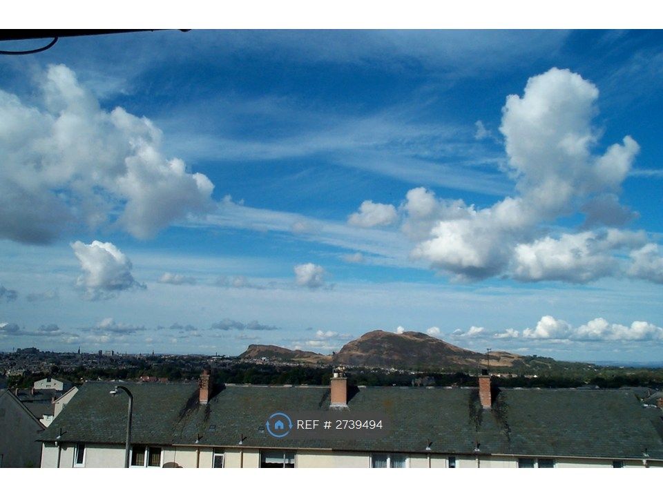 Property photo 2 of 10 Stunning Views From Main Bedroom And Kitchen!!