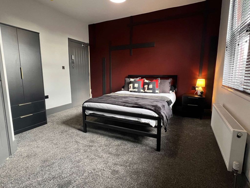 Property photo 1 of 19 15 - R3 - 2.Jpg