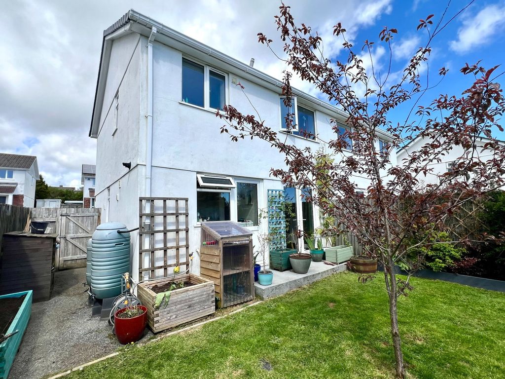 Property photo 2 of 18