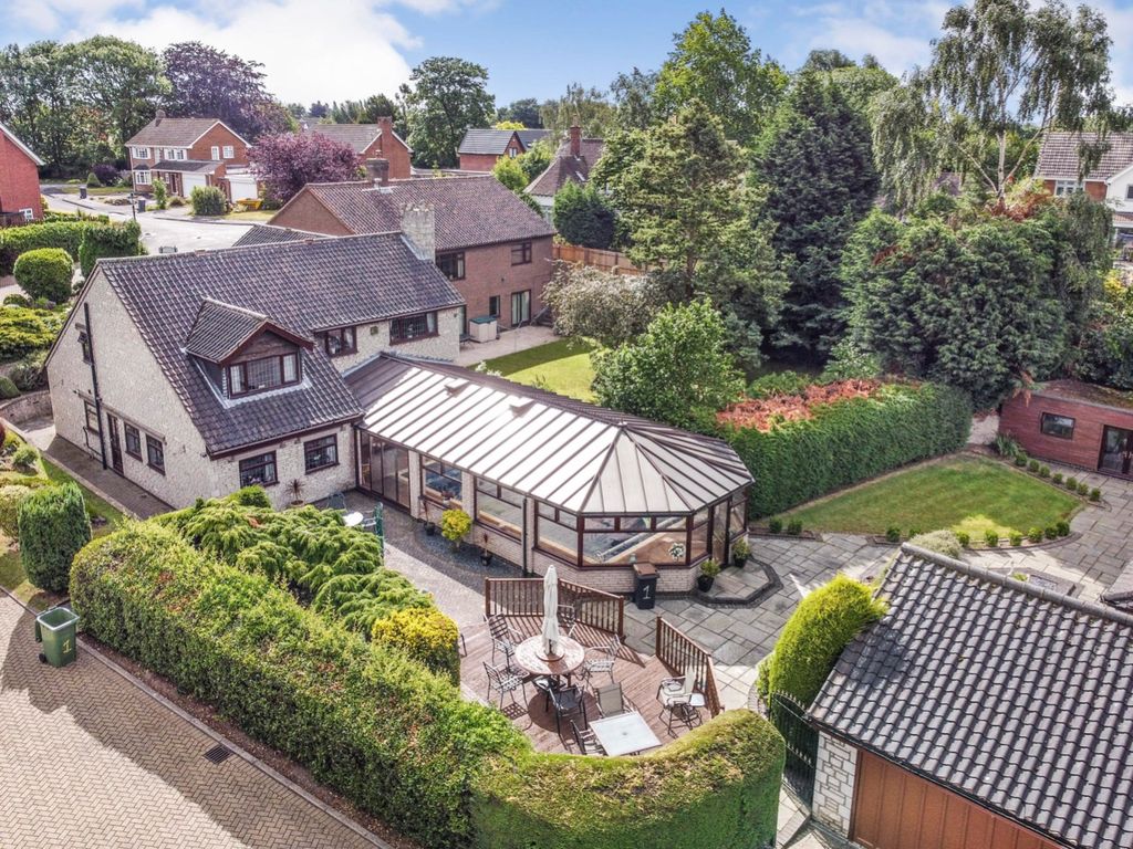 Property photo 2 of 21 1599044
