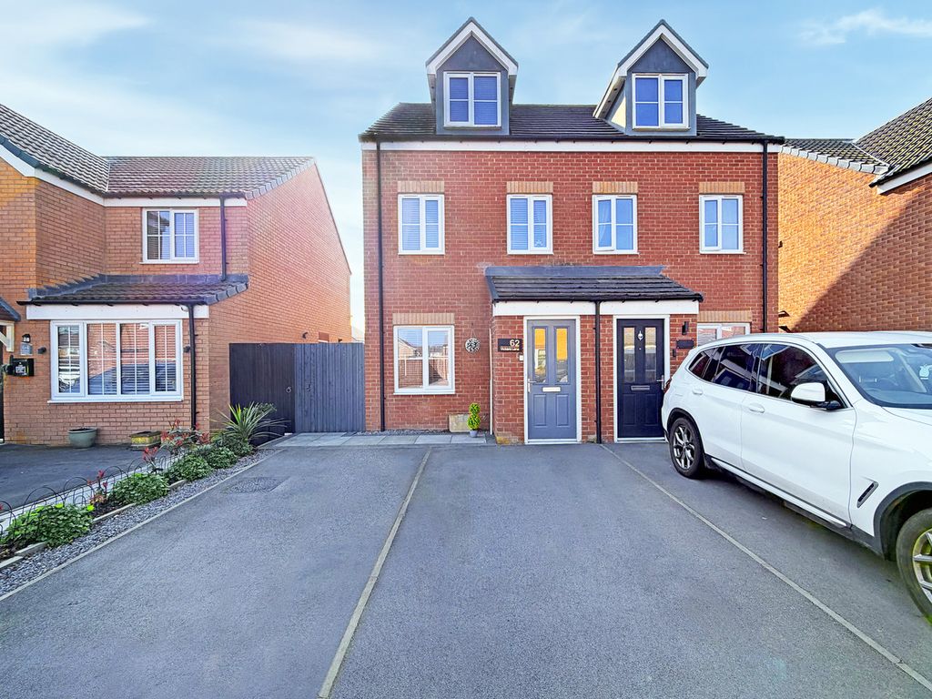 Property photo 1 of 36