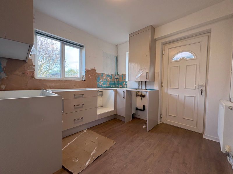 Property photo 3 of 11 Photo 3