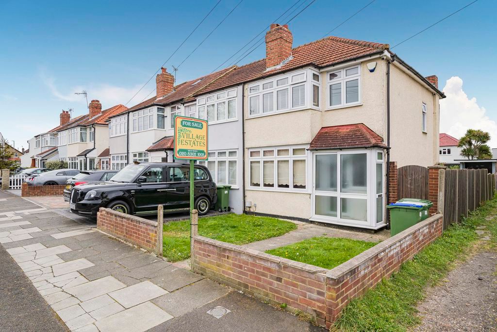 Property photo 1 of 16 External