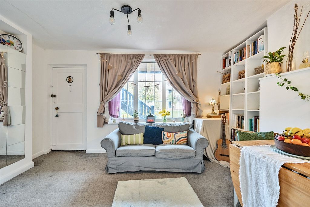 Property photo 2 of 14 Picture No. 03