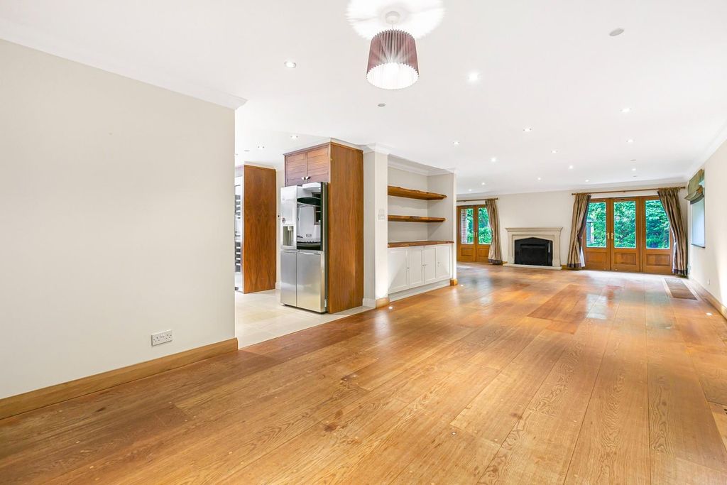 Property photo 2 of 31 64_19641.Jpg