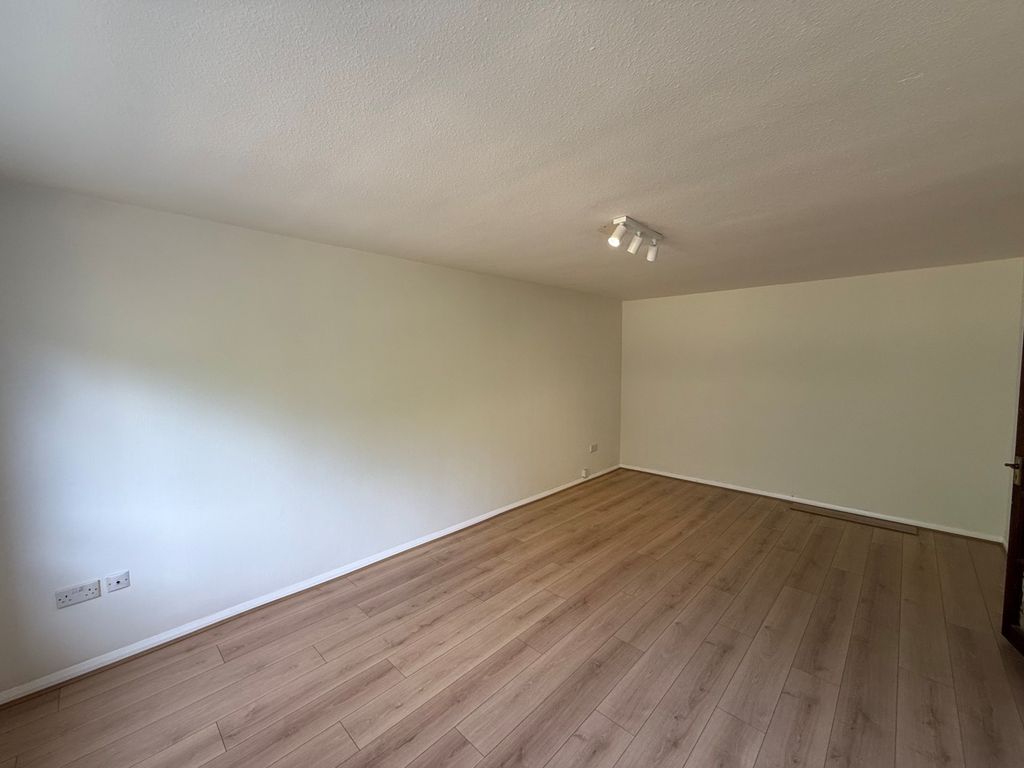 Property photo 3 of 8 Living Room