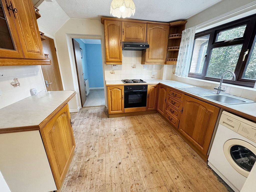 Property photo 3 of 15