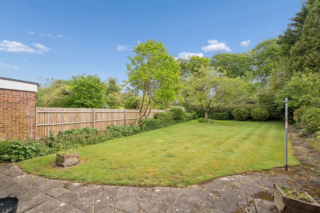 Property photo 3 of 16