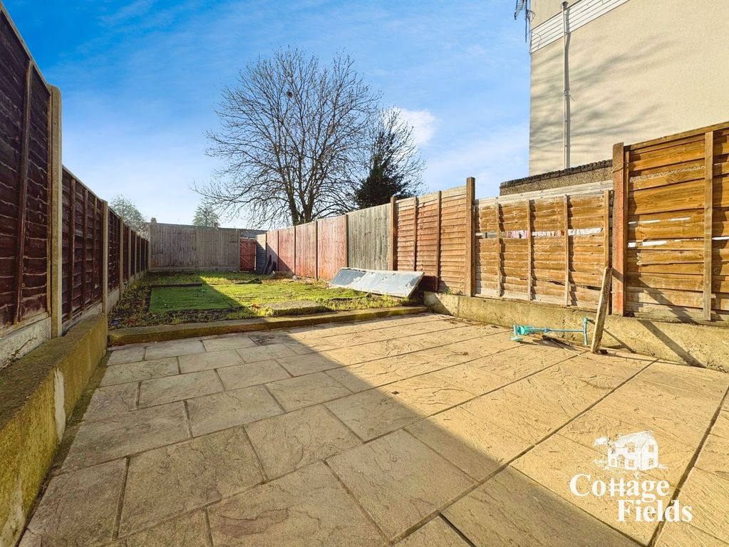 Property photo 3 of 9