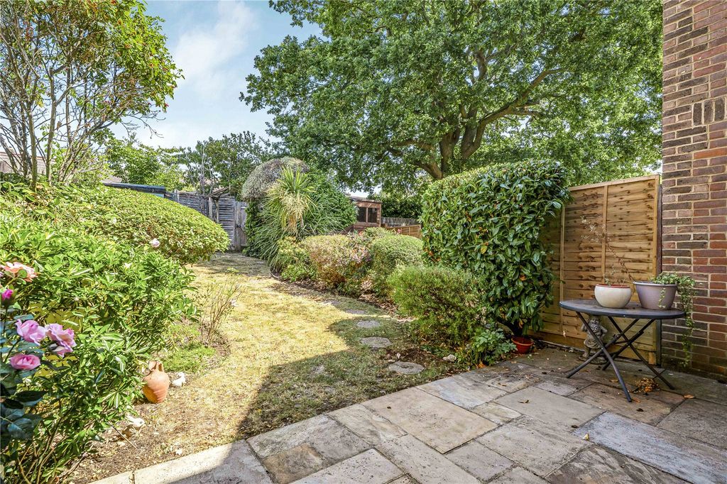 Property photo 2 of 18 Picture No. 10