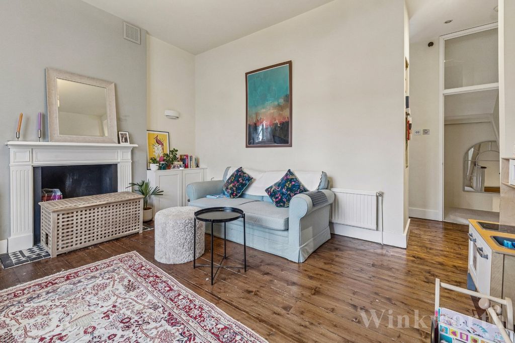 Property photo 2 of 11 Picture No. 08