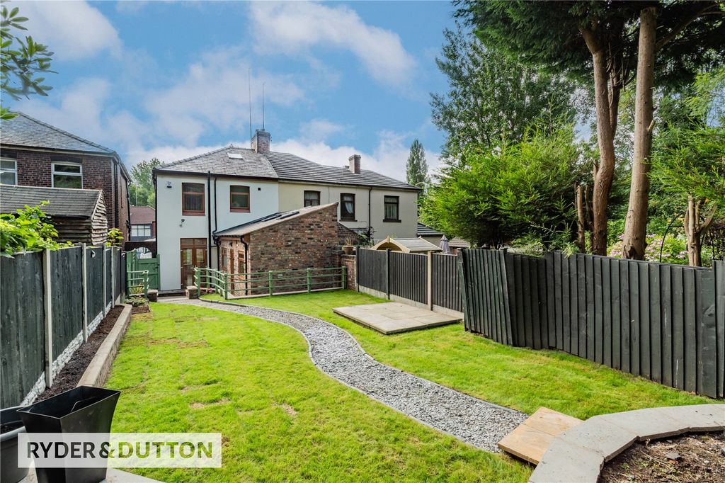 Property photo 2 of 34 Picture No. 33