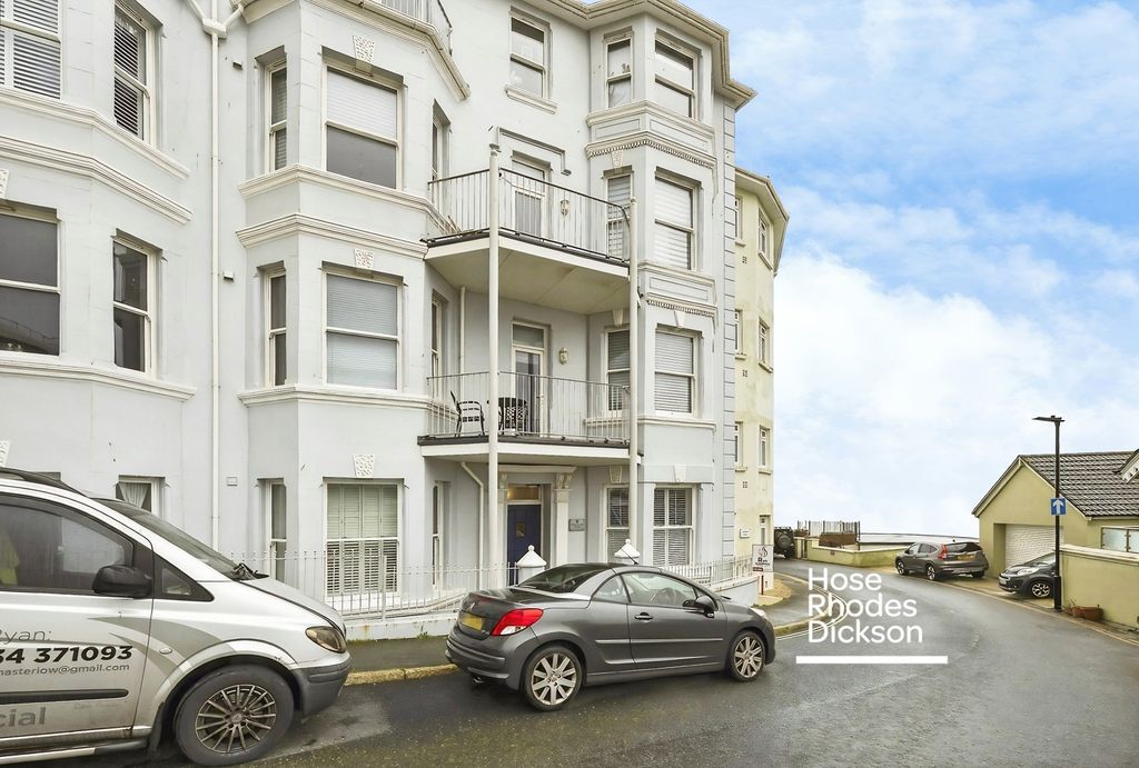 Property photo 1 of 11 Pbox-Img.Jpg