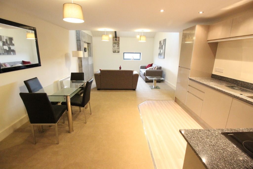 Property photo 2 of 9