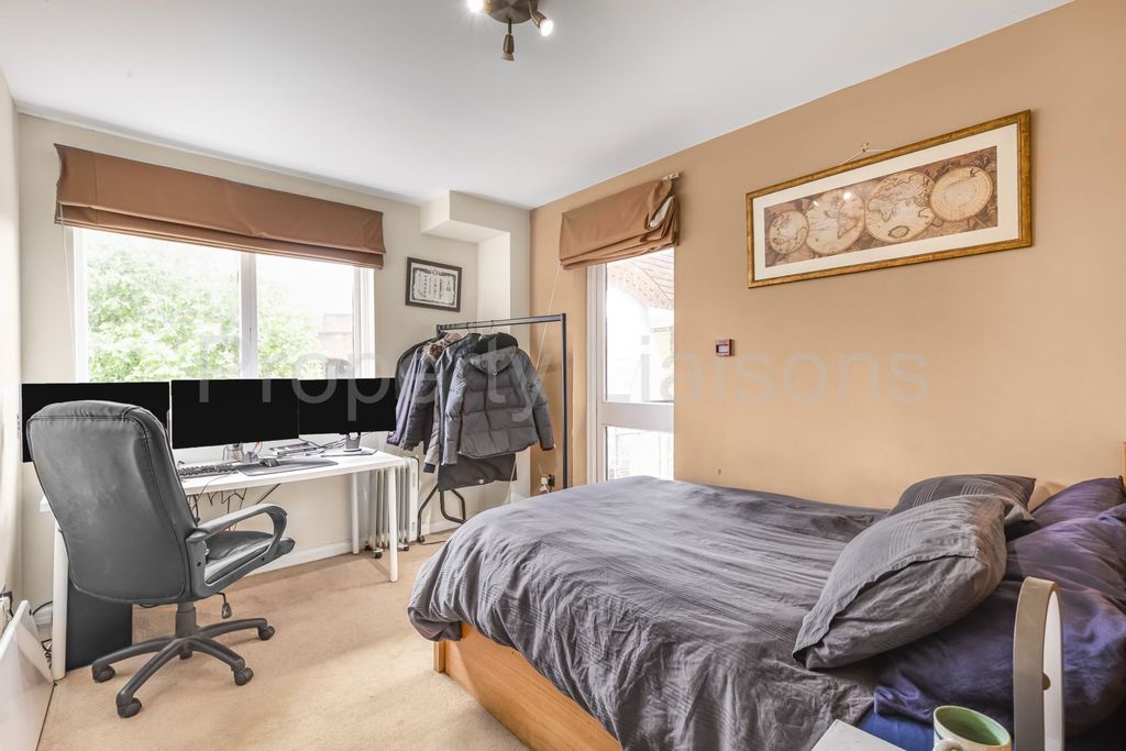 Property photo 3 of 16 Photo 7