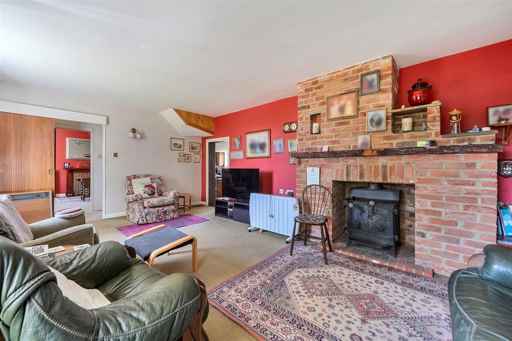 Property photo 3 of 18 1451858-2-69F117428Fd86.Jpg