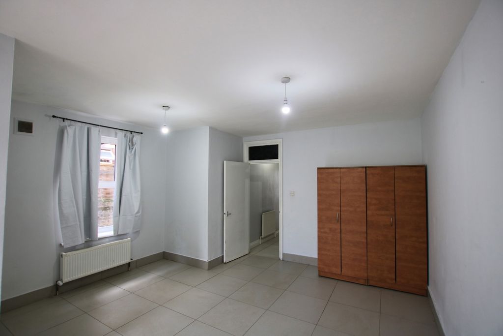 Property photo 1 of 9 Img_3474