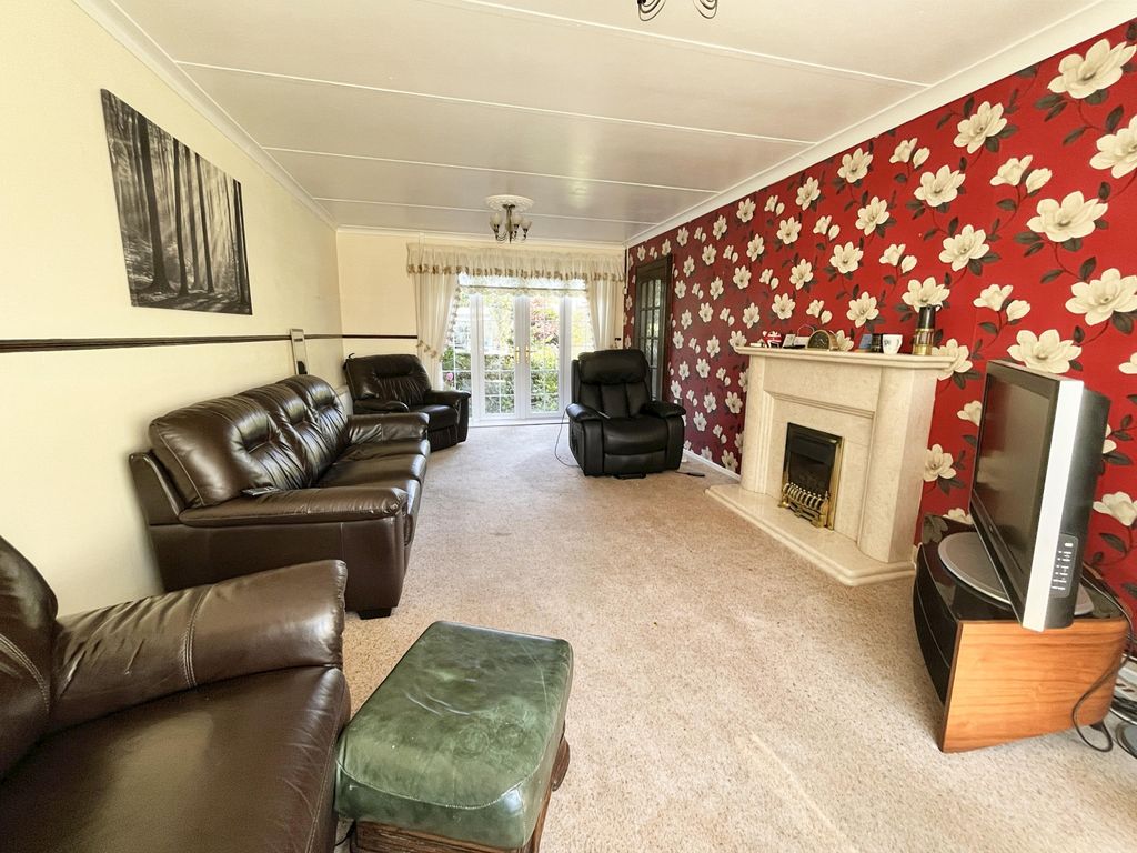 Property photo 2 of 13 Living Room