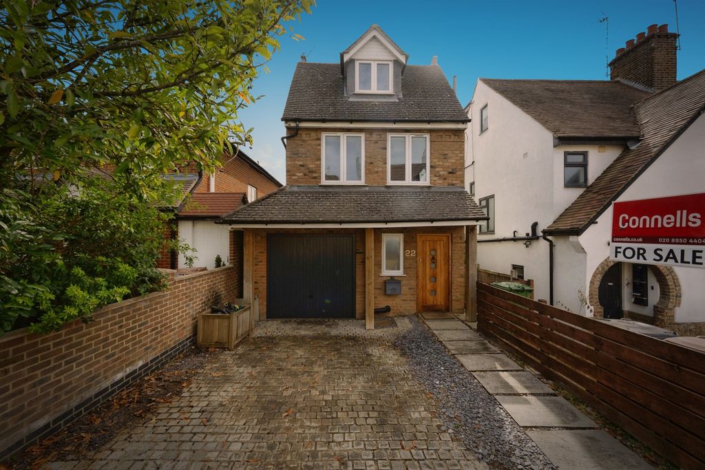 Property photo 1 of 31