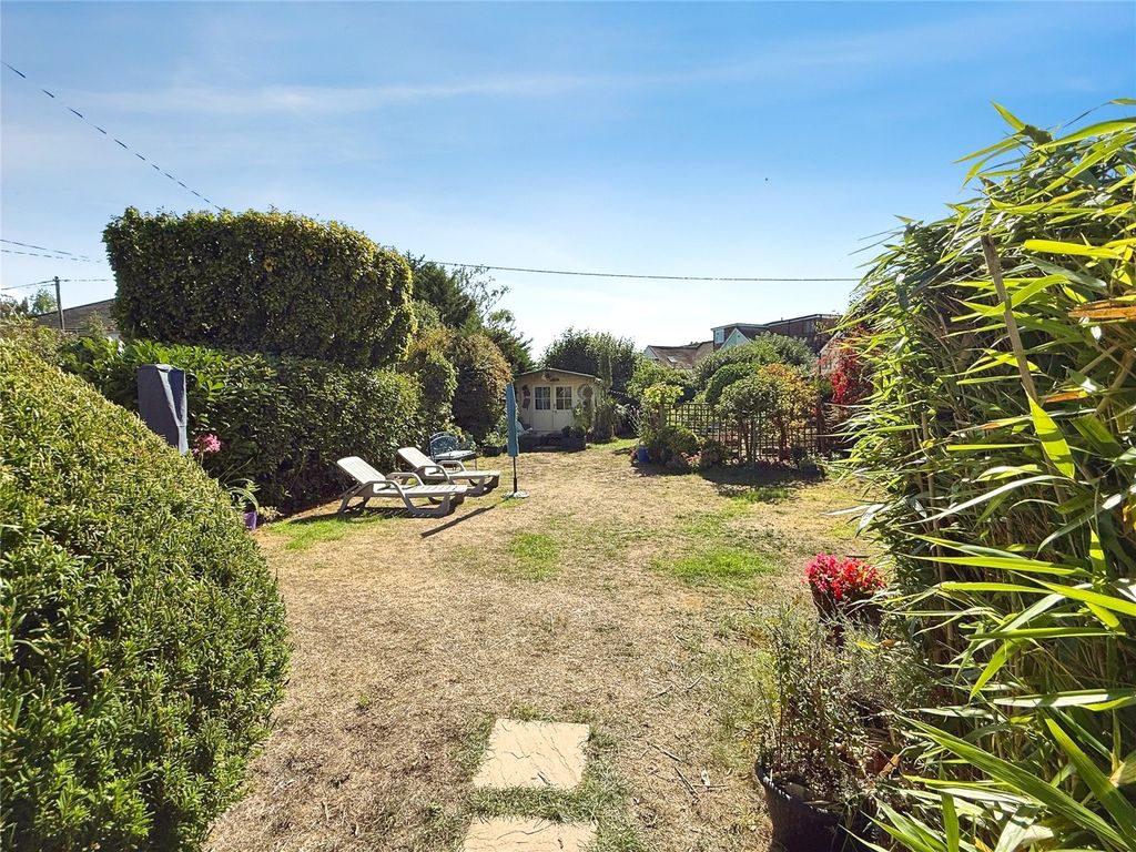 Property photo 2 of 16 Picture No. 10