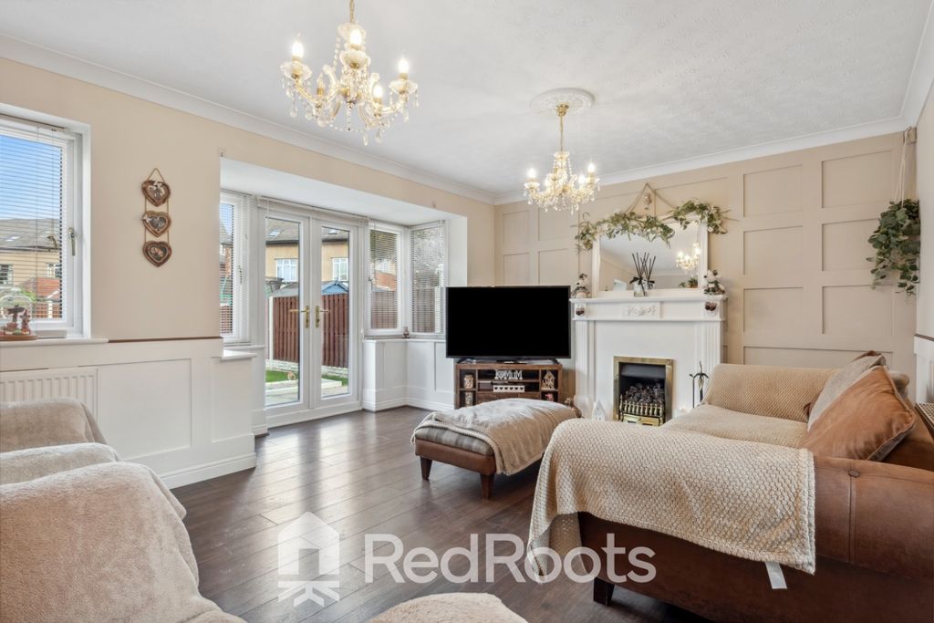 Property photo 3 of 25 4166757