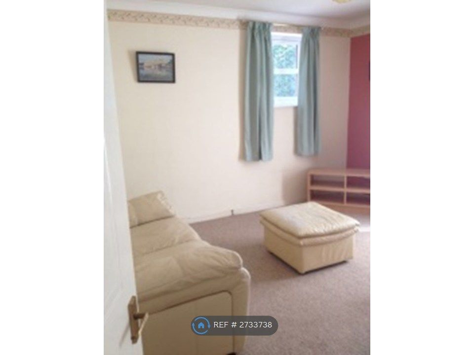 Property photo 3 of 10 Living Room (Additional View)