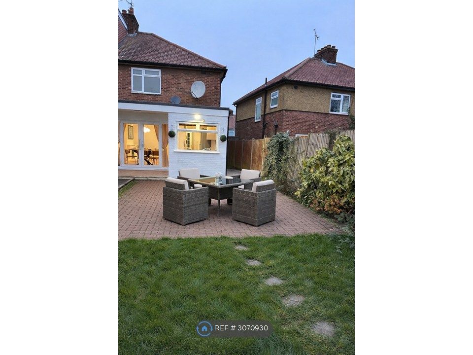 Property photo 3 of 22