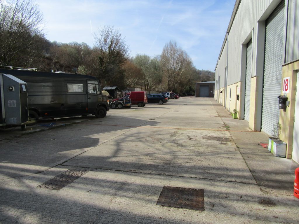 Property photo 2 of 10