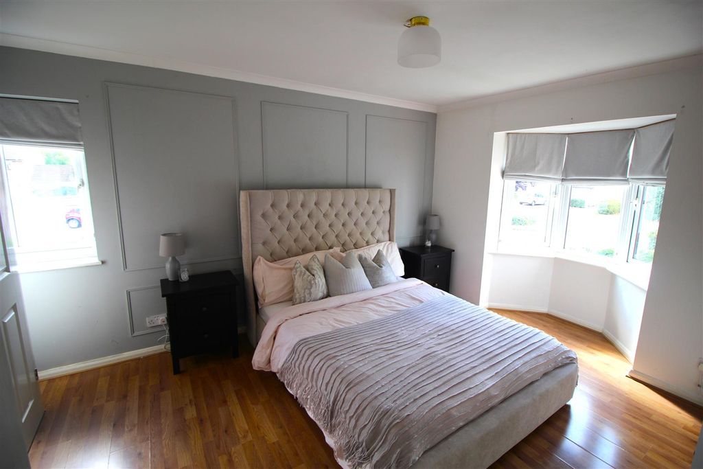 Property photo 3 of 9 Img_1961.Jpg