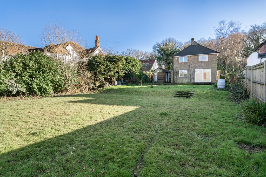 Property photo 3 of 13