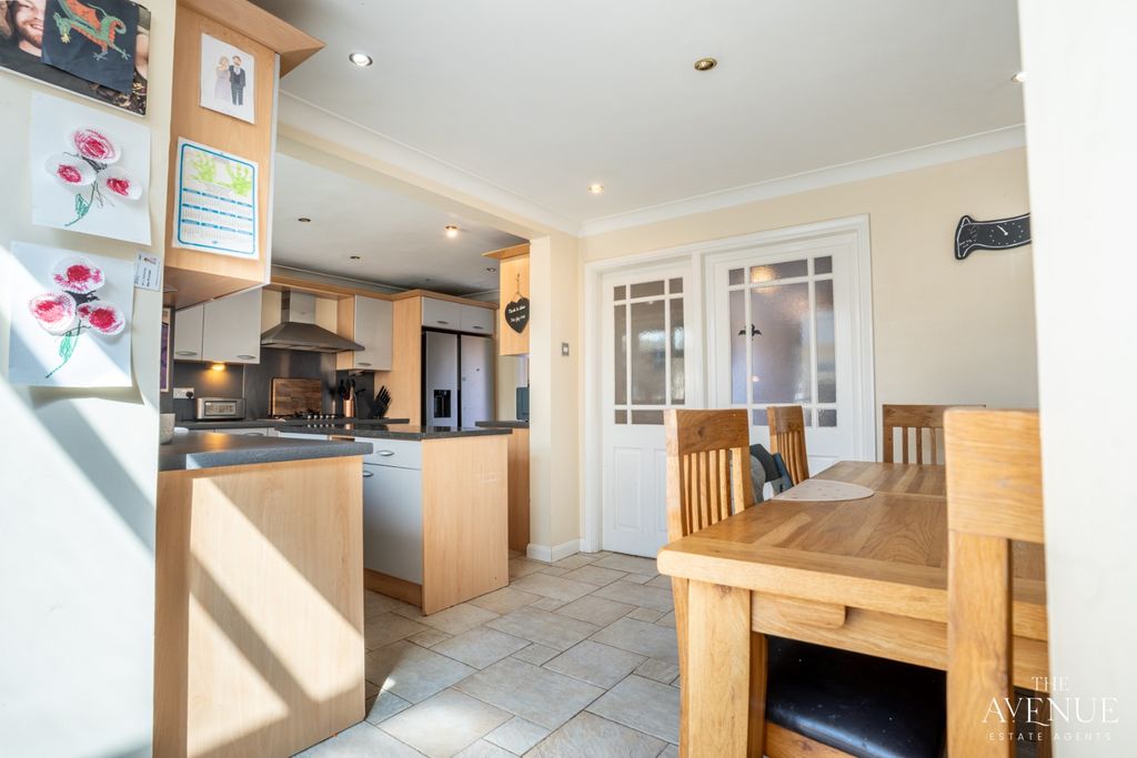 Property photo 3 of 25 5085725