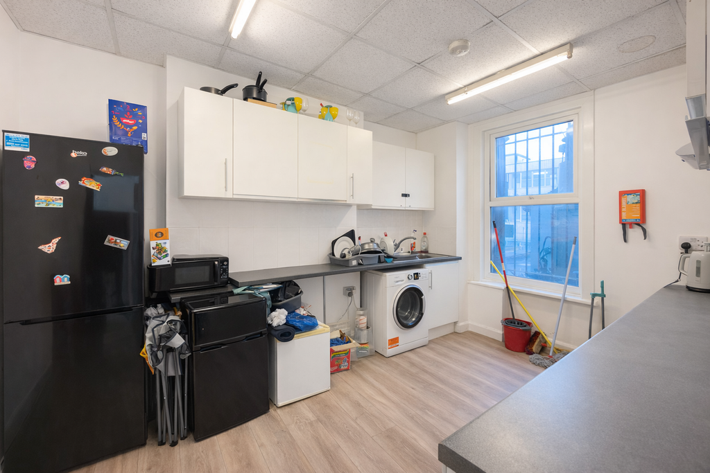 Property photo 3 of 4