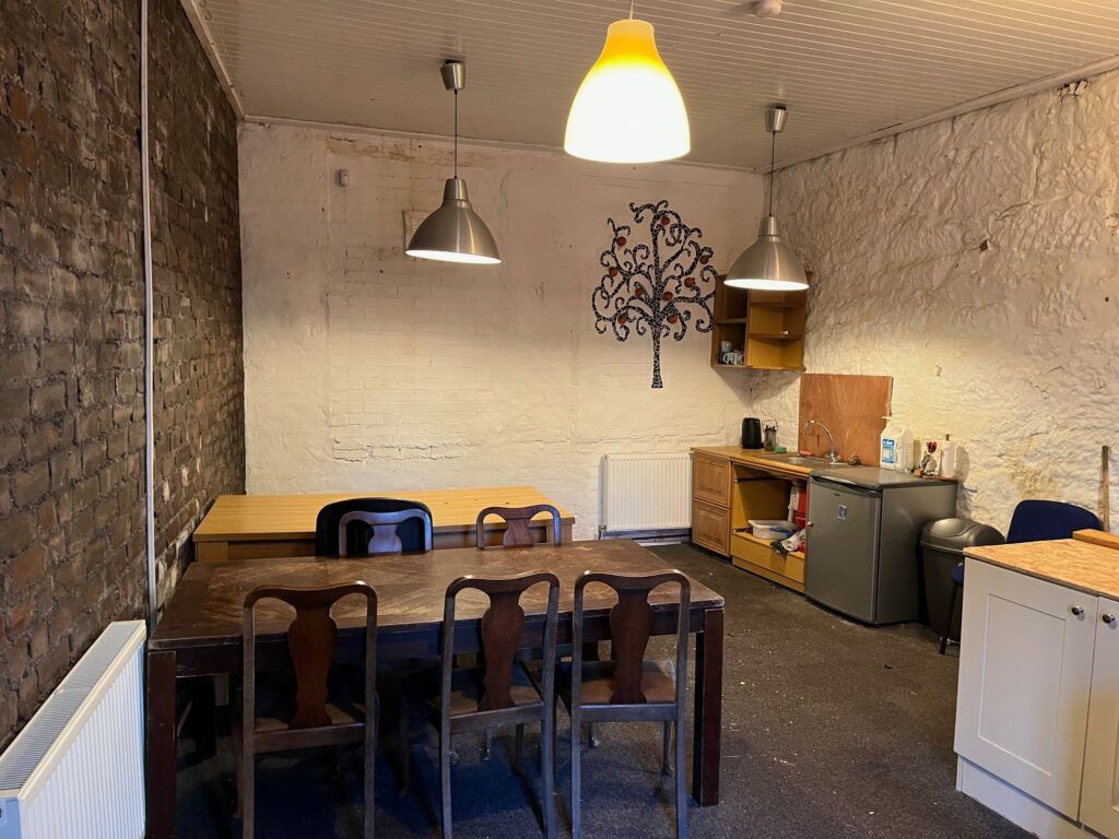 Property photo 3 of 9