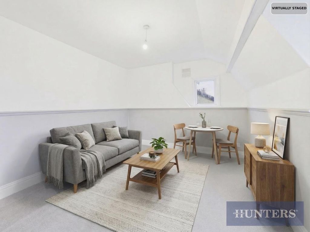 Property photo 2 of 16 69B825E4329B6cd4d162Efe3.Jpeg