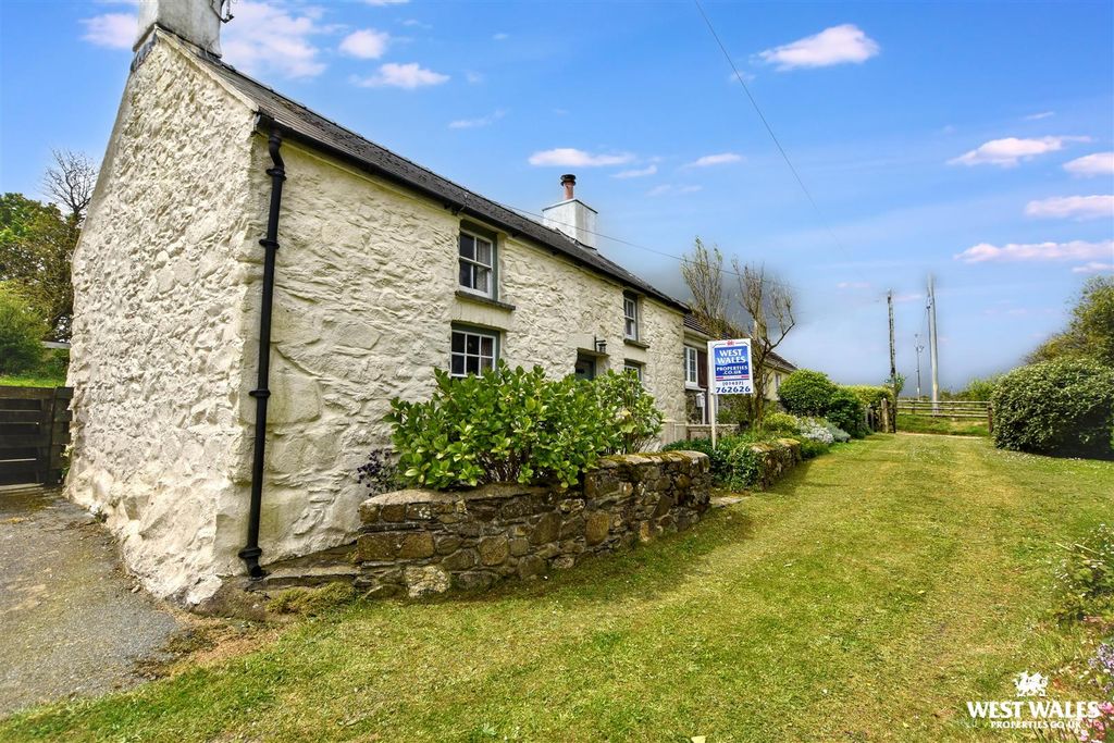 Property photo 1 of 26 9 (15).Jpg