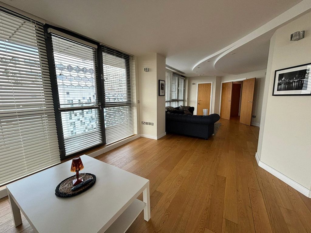 Property photo 2 of 9 Picture No. 06