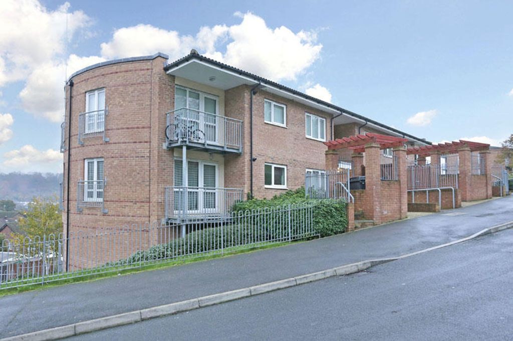 Property photo 1 of 12