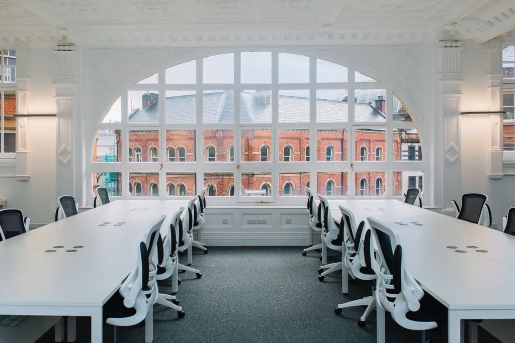 Property photo 3 of 13 Office