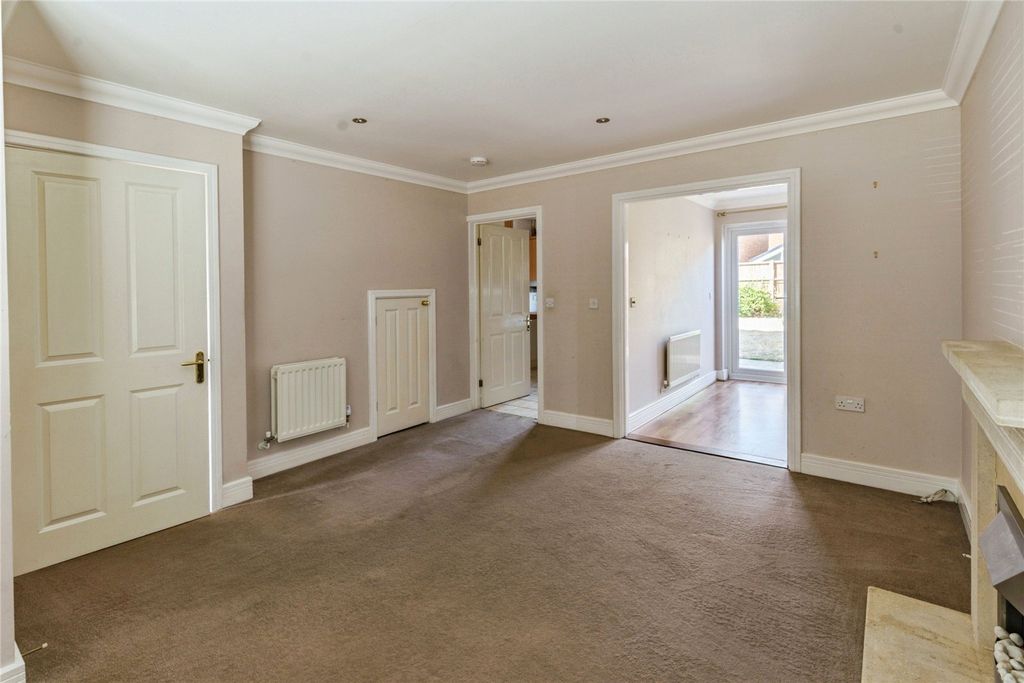 Property photo 3 of 14 Picture No. 06