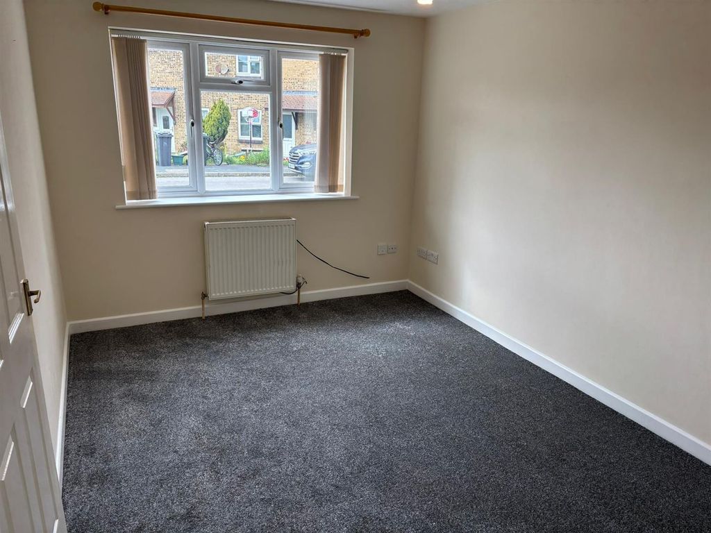 Property photo 2 of 11 Iogo6054.Jpg
